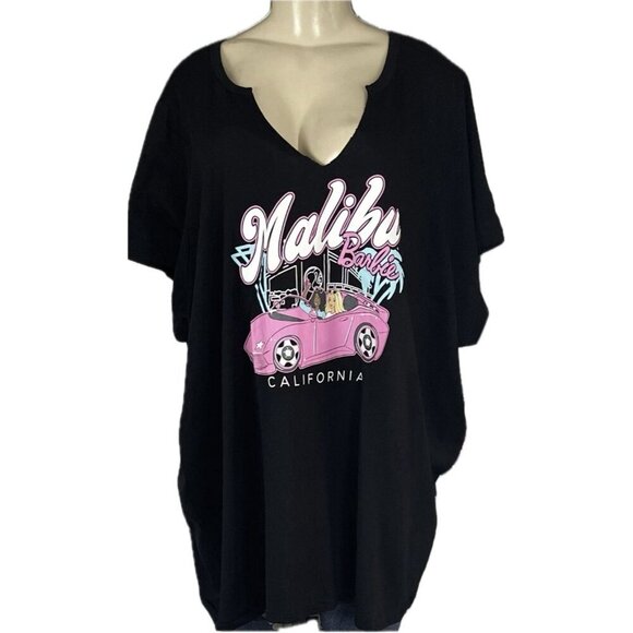 Barbie +5 Black Split Neckline Malibu Barbie Pink Car Graphic Short Sleeve Tee - Picture 2 of 6